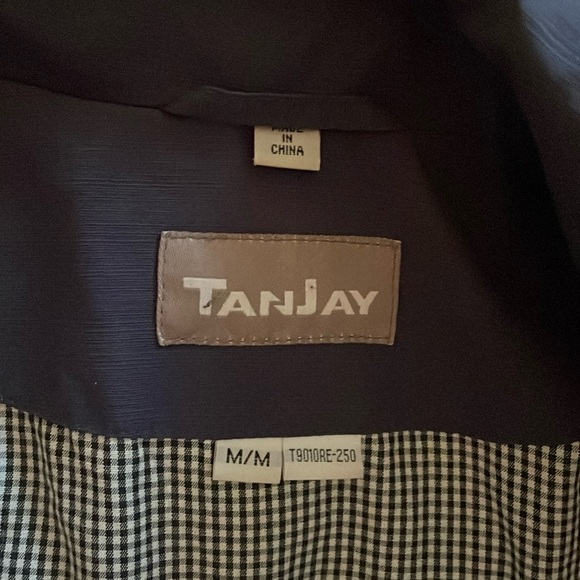 Rain coat - Picture 6 of 13